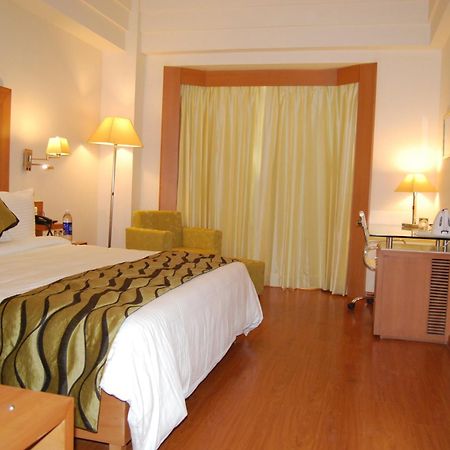 Ambrosia Sarovar Portico Haridwār Eksteriør bilde