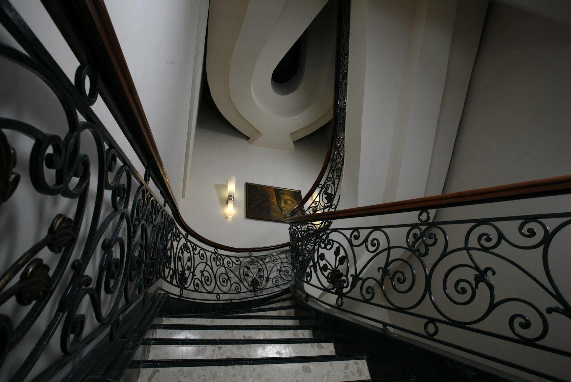 Ambrosia Sarovar Portico Haridwār Eksteriør bilde