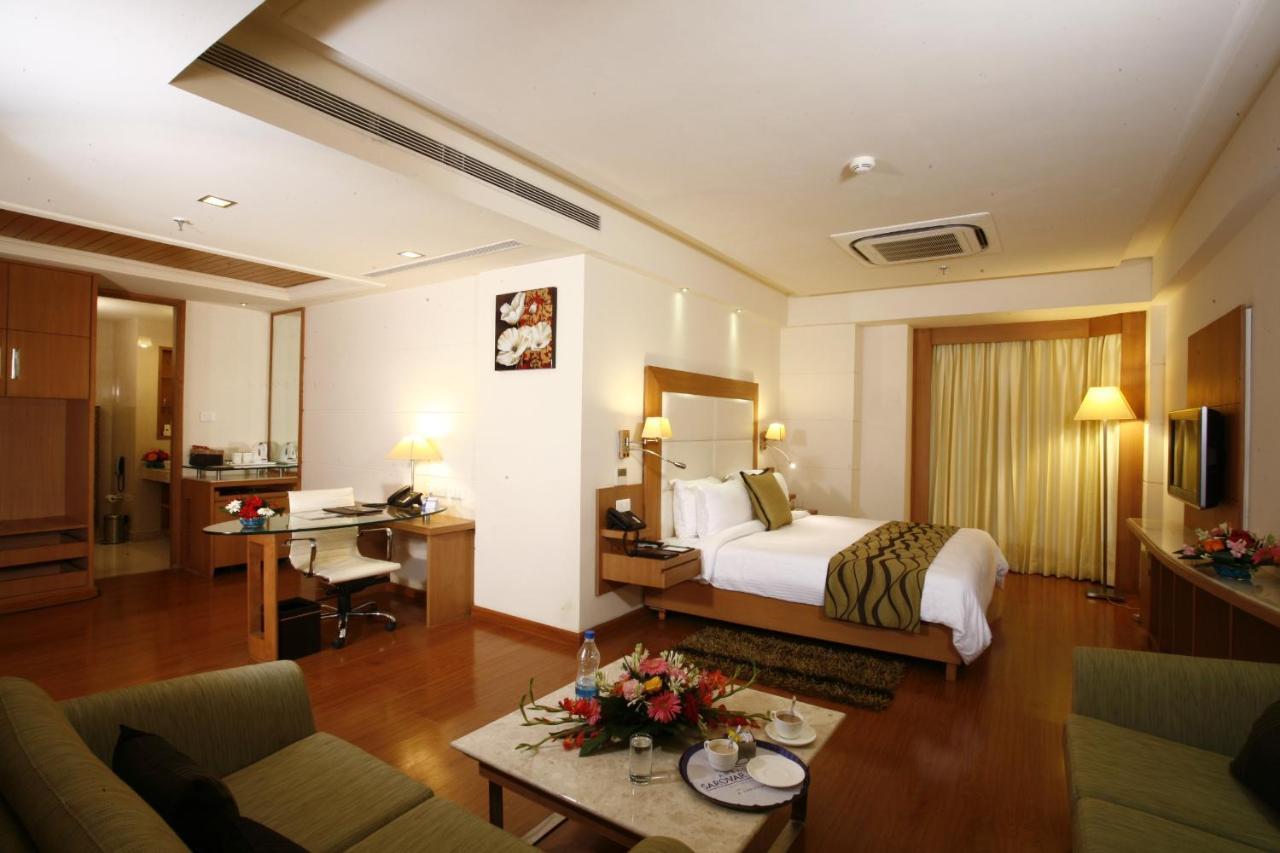 Ambrosia Sarovar Portico Haridwār Eksteriør bilde